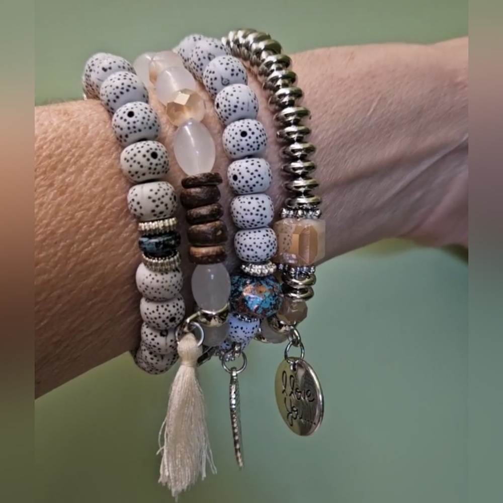 Beaded Multi-layer Bracelet With Tassel 4 Bracelet Set - Picture 9 of 14